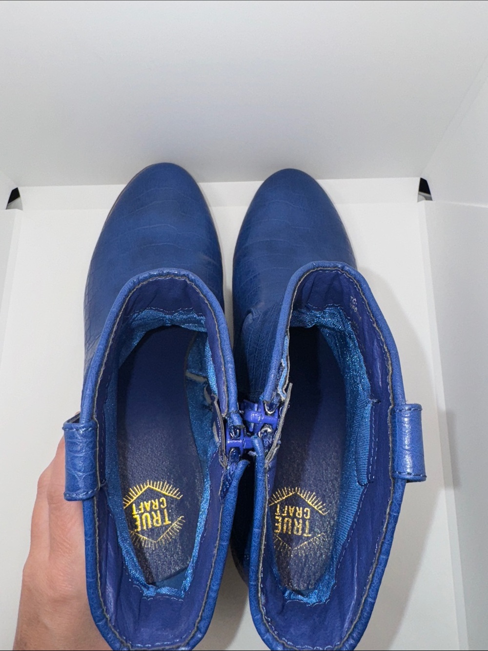 True Craft Winnie Western Ankle Boots Blue Croc Print Women’s 8 Boho - Picture 7 of 10